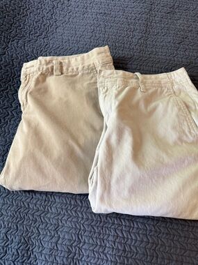 Eddie Bauer set of 2 women’s capris size 10